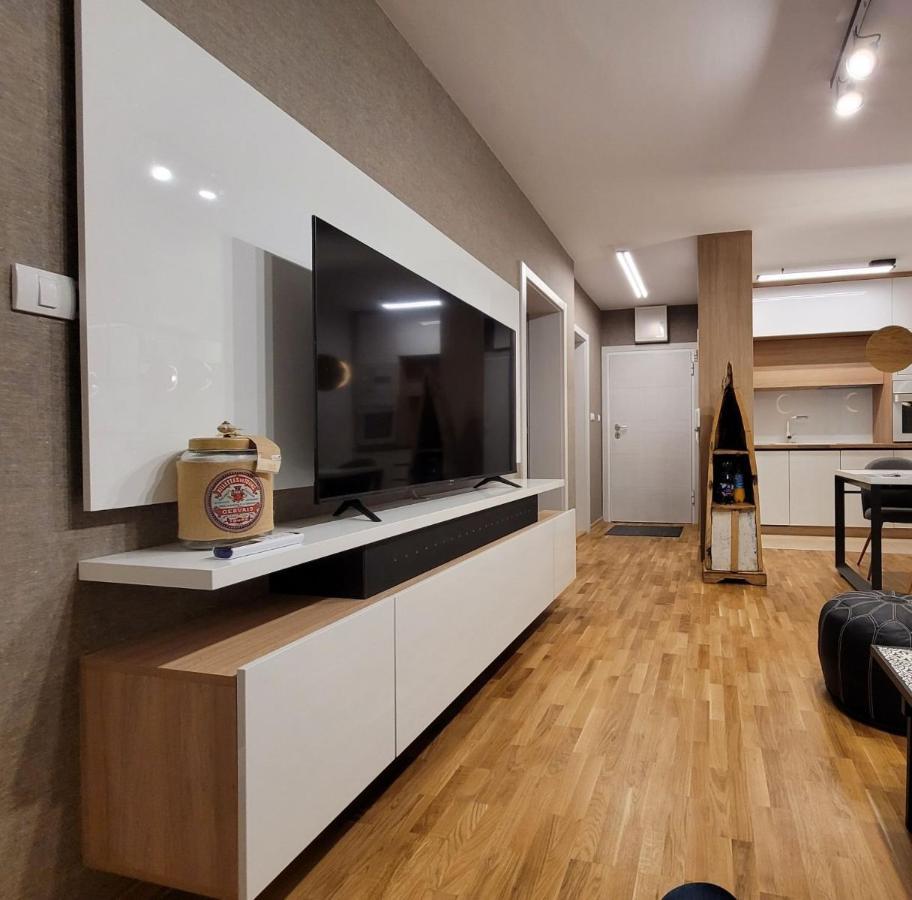 Apartment Ornament Lux Vrnjačka Banja Екстериор снимка