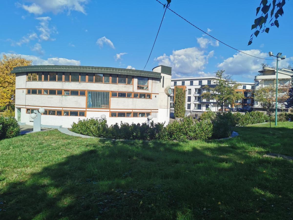 Apartment Ornament Lux Vrnjačka Banja Екстериор снимка